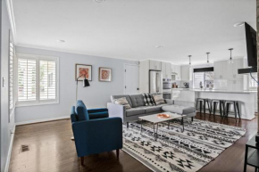 Bellevue 2br close to state park restaurants SEA-686